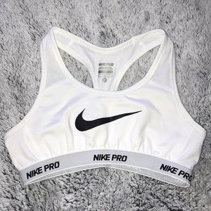 Brand New Nike Pro White and Black Sports Bra